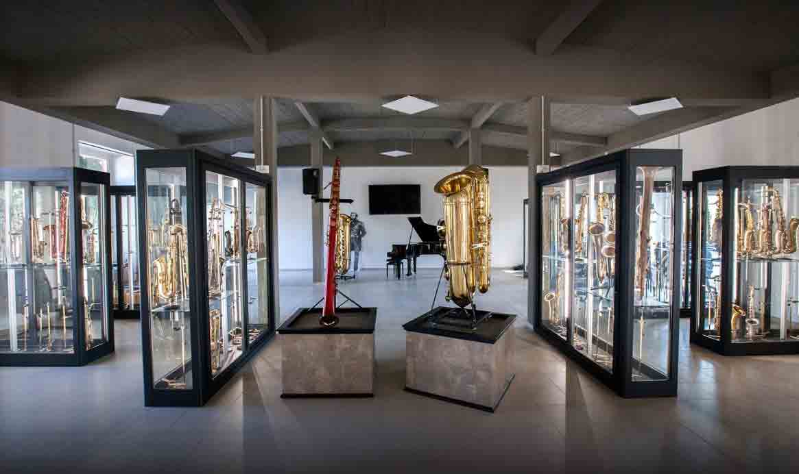 Sabato 8 maggio riapre il Museo del Saxofono 3 Luca Velotti Quartet - Rainbow Where The Rainbow Ends There’s Going To Be Jazz