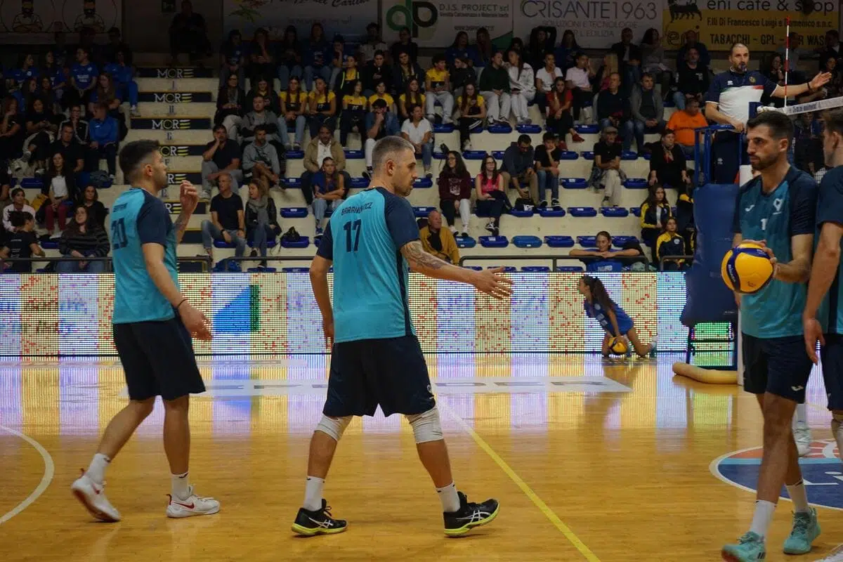 Il Cisterna Volley vince contro Grottazzolina nel test match in Abruzzo al PalaMaggetti