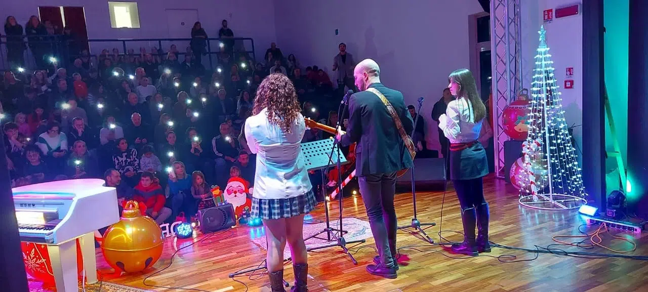William School Music: Concerto di Natale a Torre Maura al Punto Luce Save the Children!