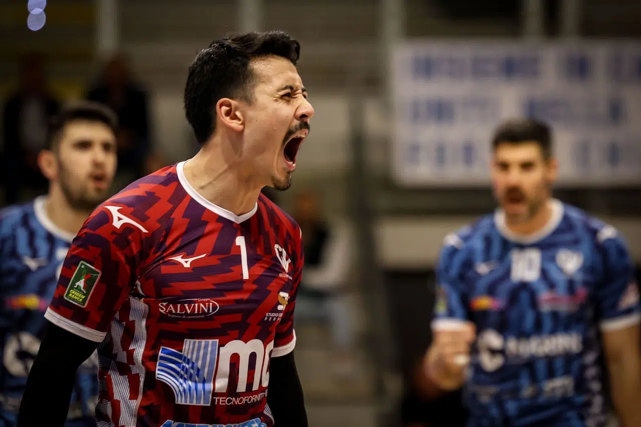 Cisterna Volley - Yuasa Battery Grottazzolina 3-2 2 Cisterna Volley - Yuasa Battery Grottazzolina