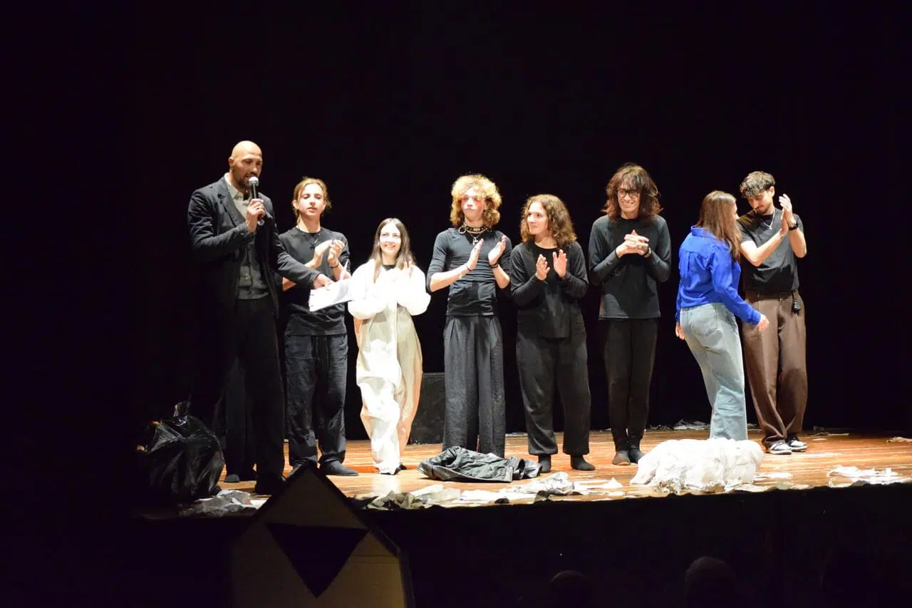Viterbo travolta da un’“ondata” di giovani talenti: oltre 150 ragazzi da tutta Italia per il primo Teen Theatre Festival 2 Viterbo travolta da un’“ondata” di giovani talenti: oltre 150 ragazzi da tutta Italia per il primo Teen Theatre Festival