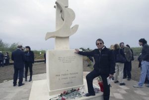 Monumento a Pasolini di Mario Rosati