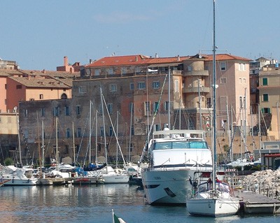 Palazzo Pamphilj a Nettuno