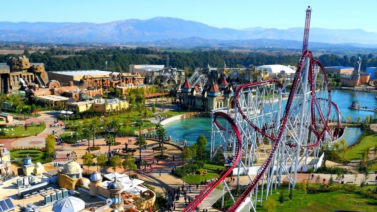 Categoria Directory 451 Rainbow Magicland Valmontone