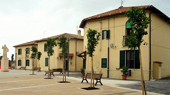 Borghetto dei Pescatori ad Ostia Lido 11 Piazza-del-Borghetto-dei-Pescatori-ad-Ostia-Lido